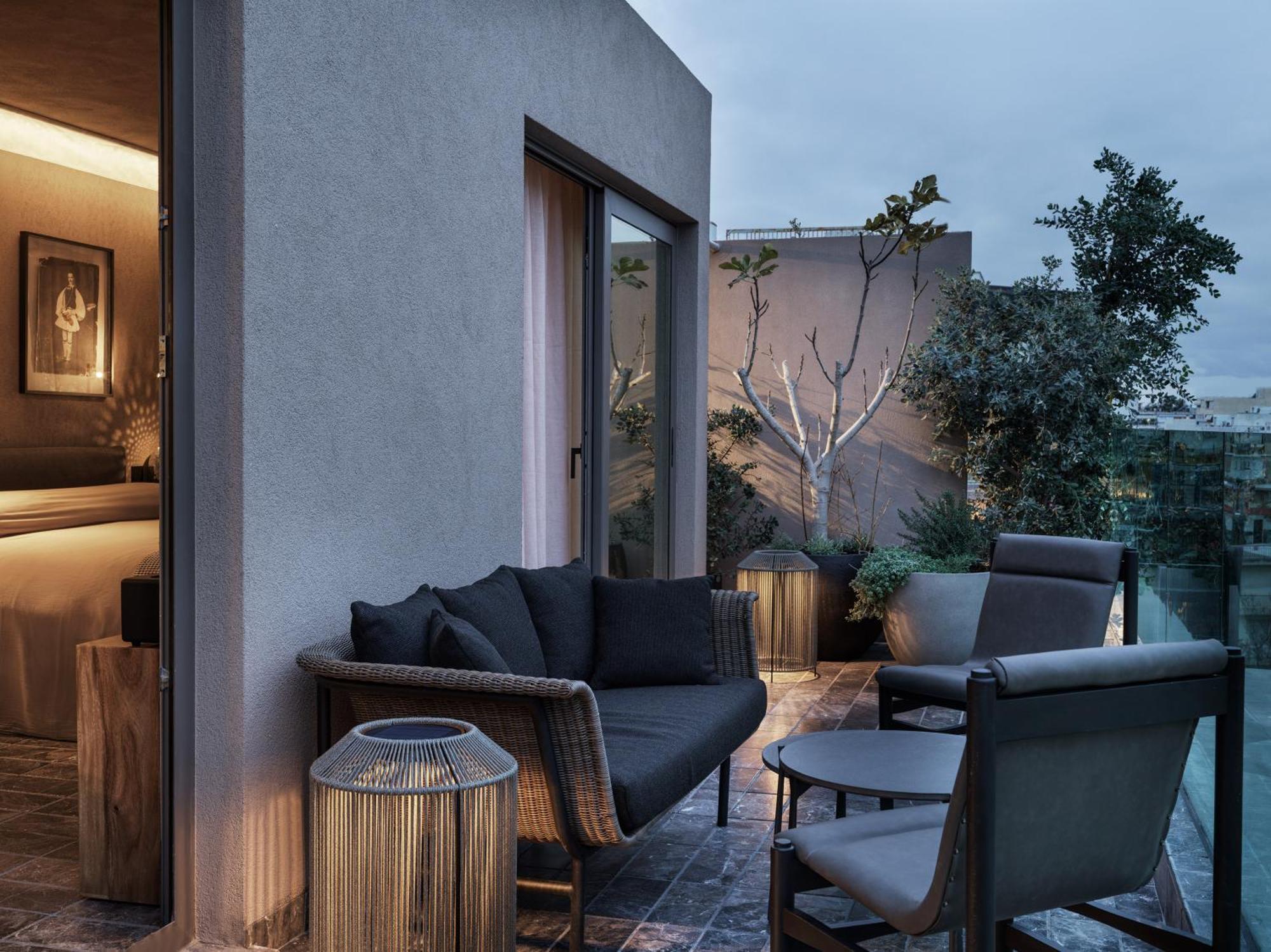 Monastik Living In Athina Hotel Атина Екстериор снимка